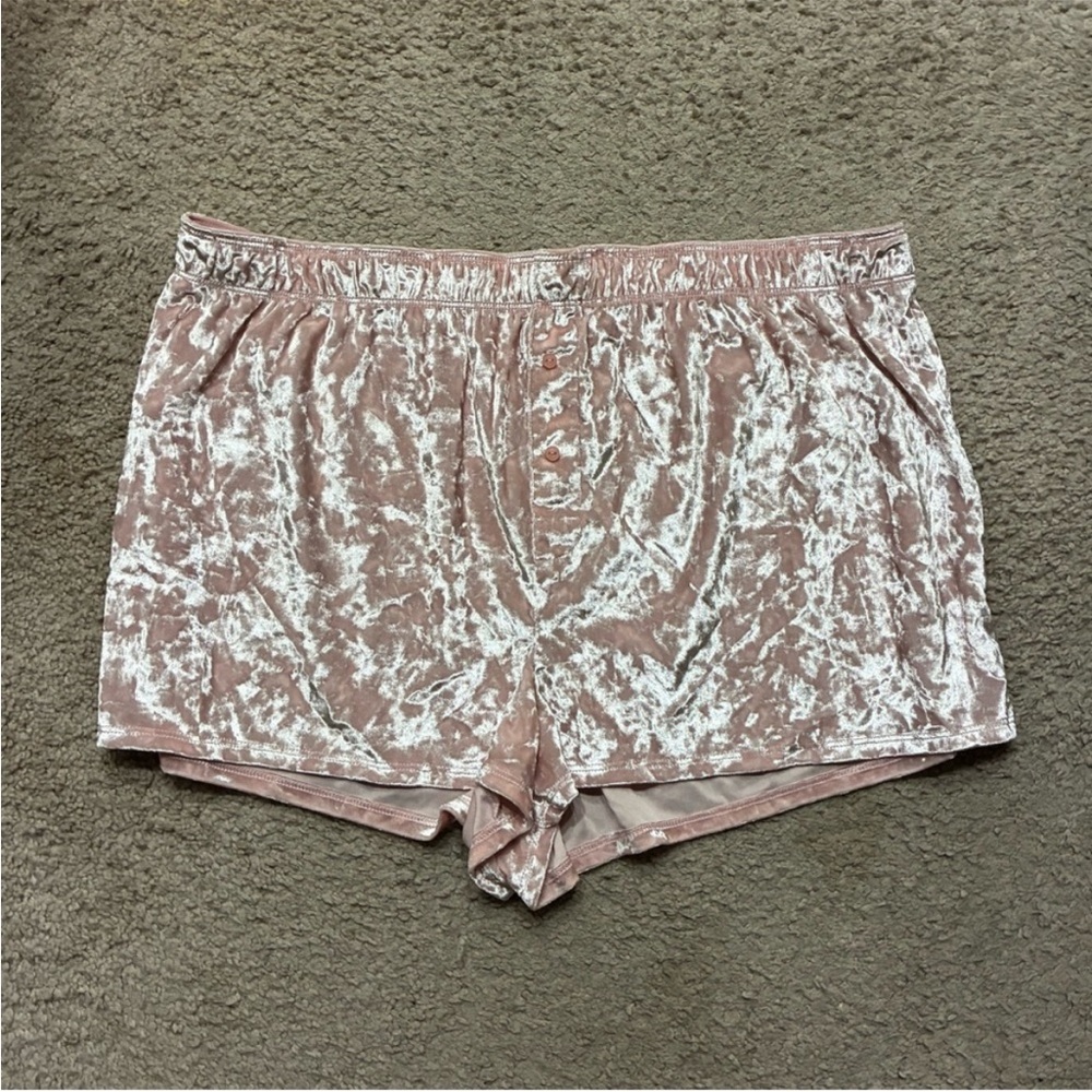 VS PINK pink velvet shorts